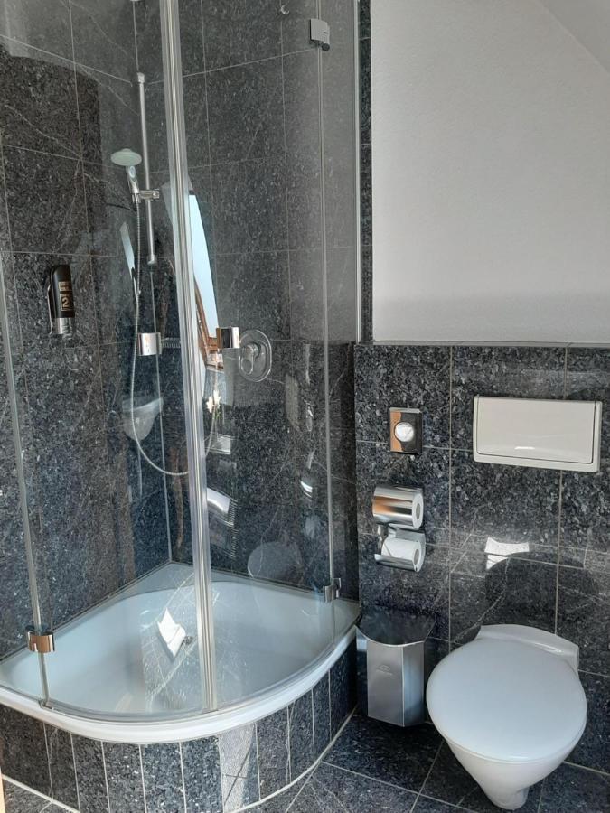 Daucher Hotel