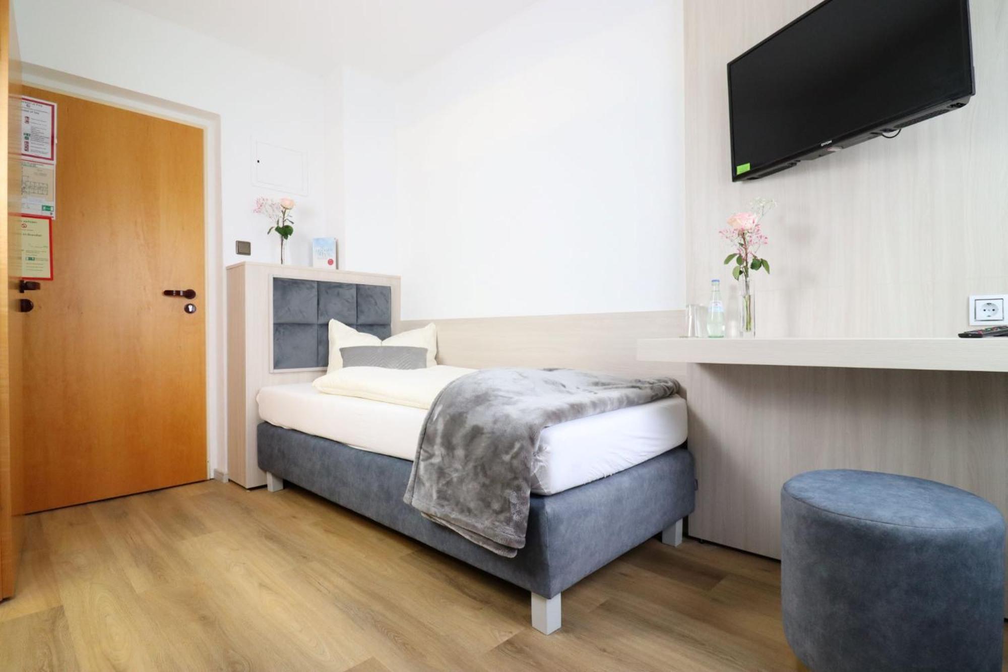 Daucher Hotel 3*